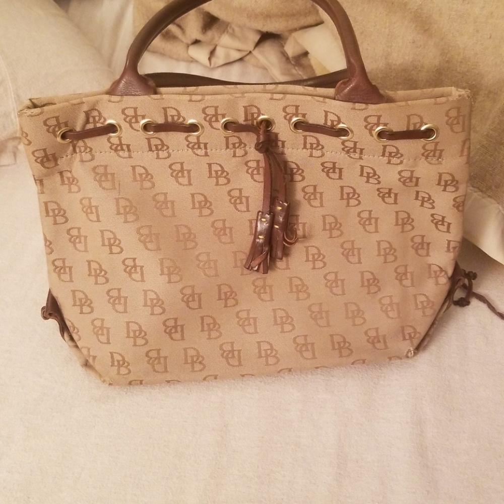 Dooney & Bourke Handbag